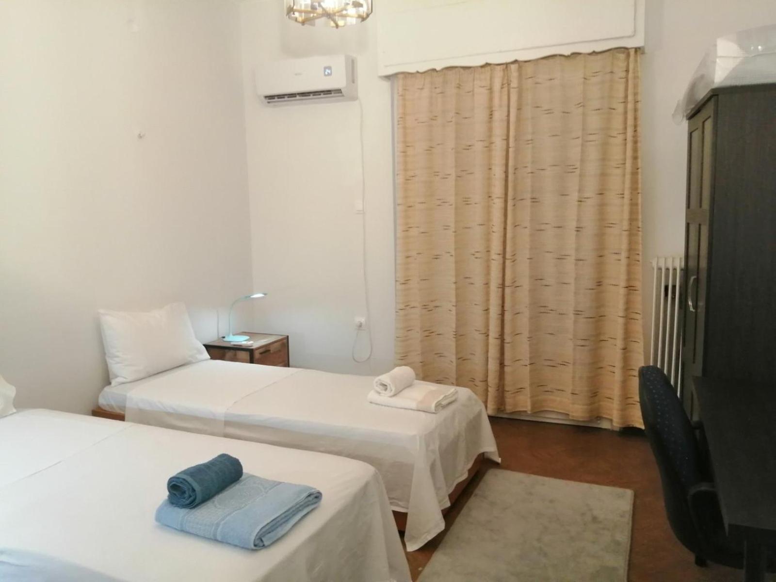 Appartamento Ανακαινισμένο 8 Λεπτά Από Το Μετρό. Atene Esterno foto